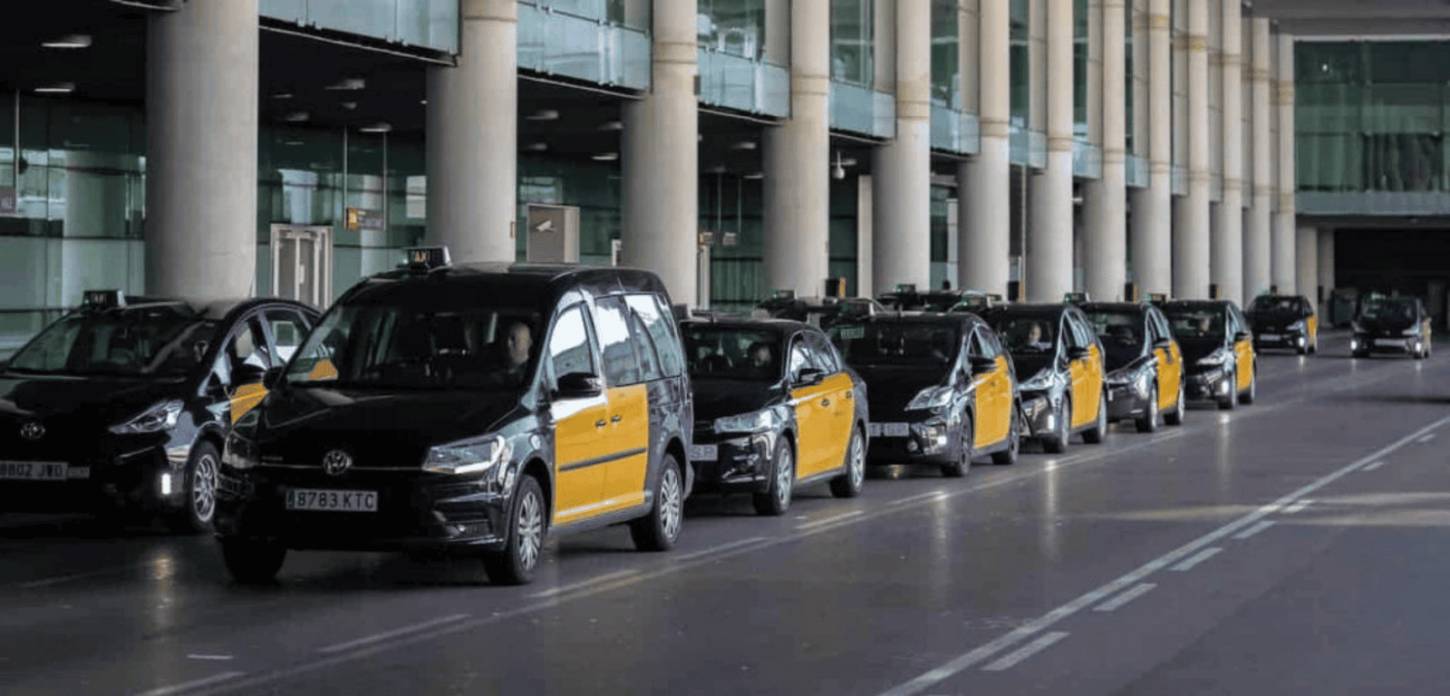 Airport transfer in the city